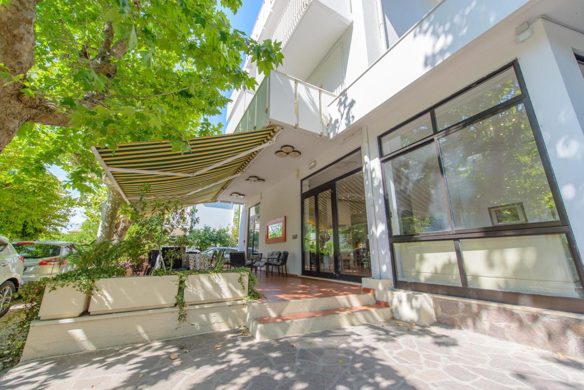 Hotel Avana Mare Rimini Exterior foto